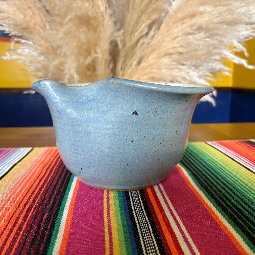 Studio Pottery Batter Bowl Blue Cream Speckled Glaze Stoneware Mixing Spout 7in